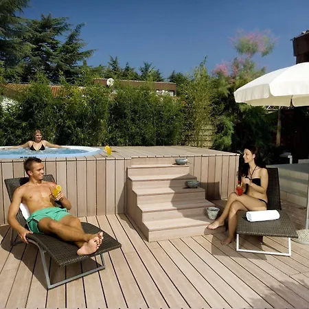 Valamar Pinia Hotel 3*