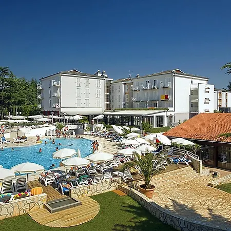 Valamar Pinia