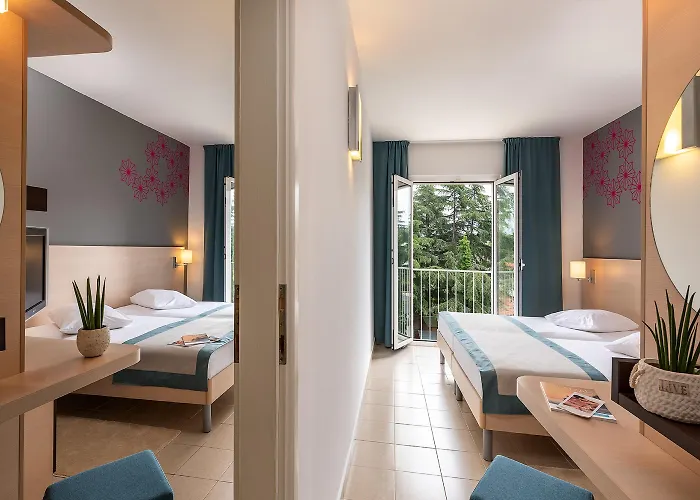 호텔 Valamar Pinia 3*