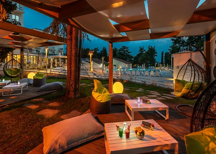 호텔 Valamar Pinia 3*