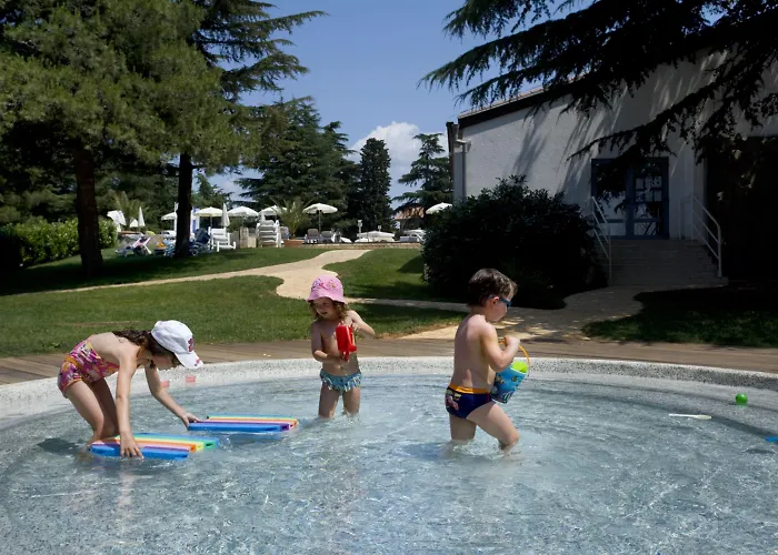 호텔 Valamar Pinia