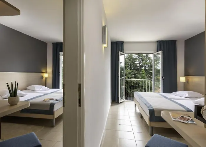 Valamar Pinia 호텔