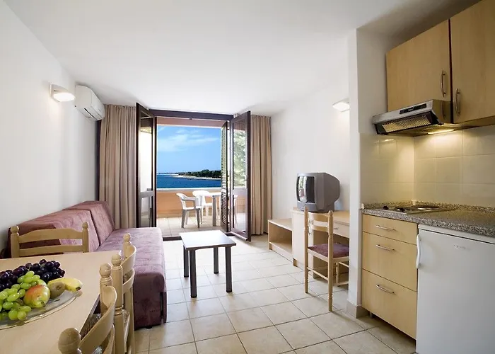 Valamar Pinia 호텔 3*