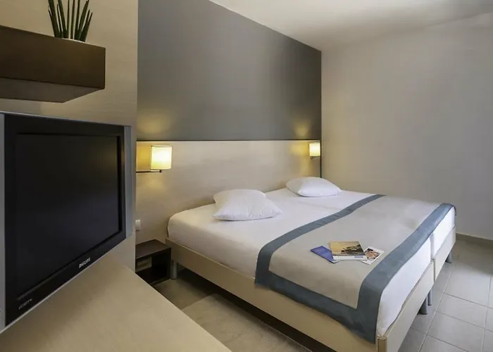 Valamar Pinia 포레치