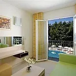 Szálloda Valamar Pinia Poreč
