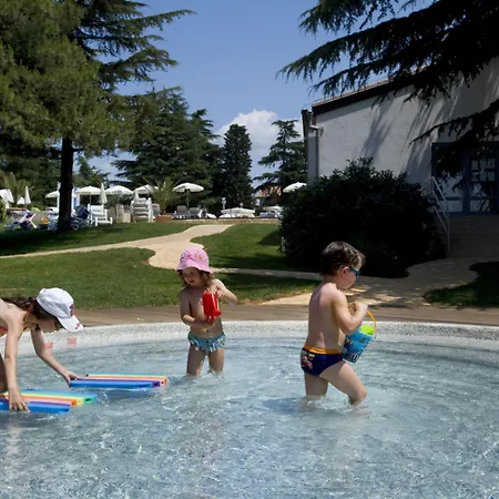 Hotel Valamar Pinia