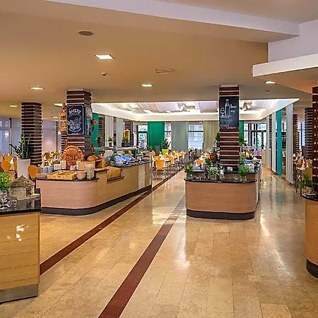 Отель Valamar Pinia 3*