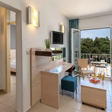 Valamar Pinia 3* Πόρετς